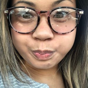 Meet your Posher, Ali